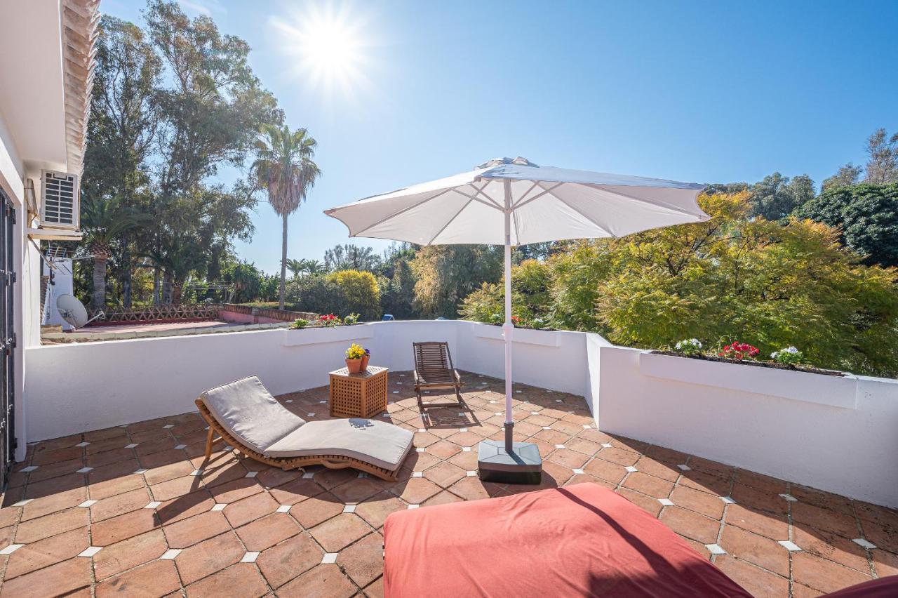 Banus 10 Minutos Villa Estepona Exterior photo