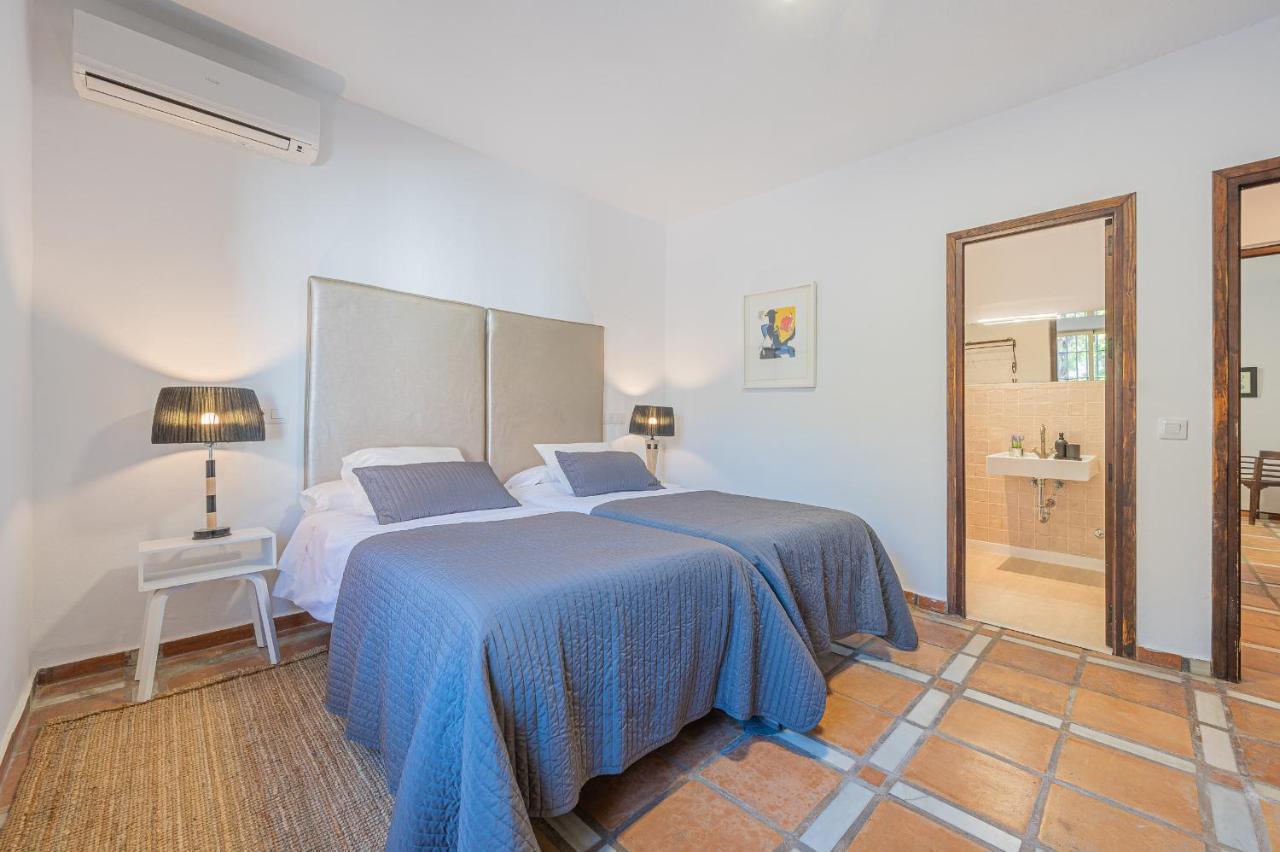 Banus 10 Minutos Villa Estepona Exterior photo